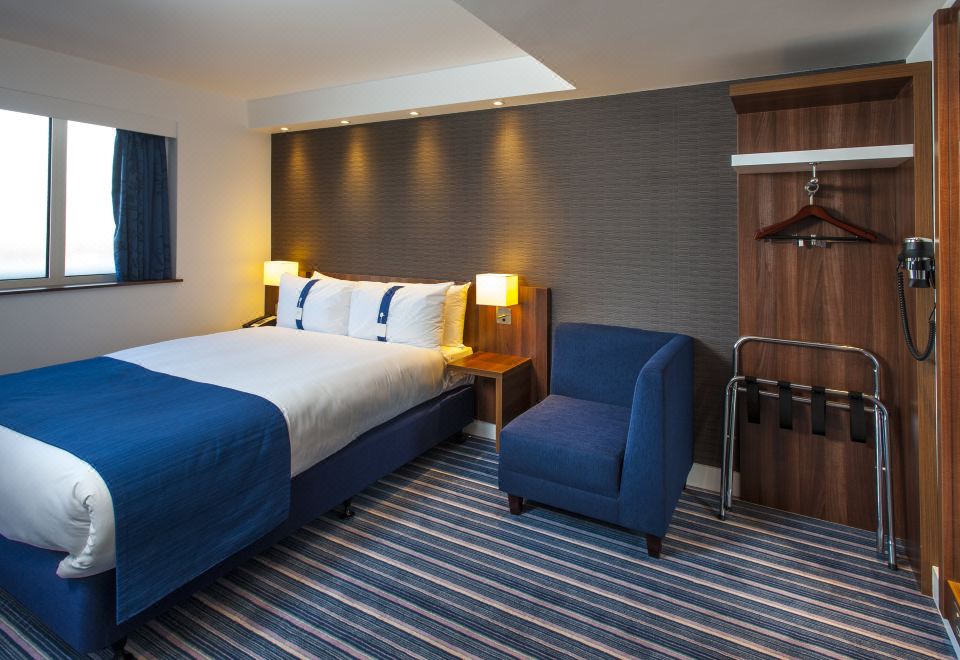 Holiday Inn Express London - Vauxhall Nine Elms, an IHG Hotel-Lambeth  Updated 2023 Room Price-Reviews & Deals | Trip.com