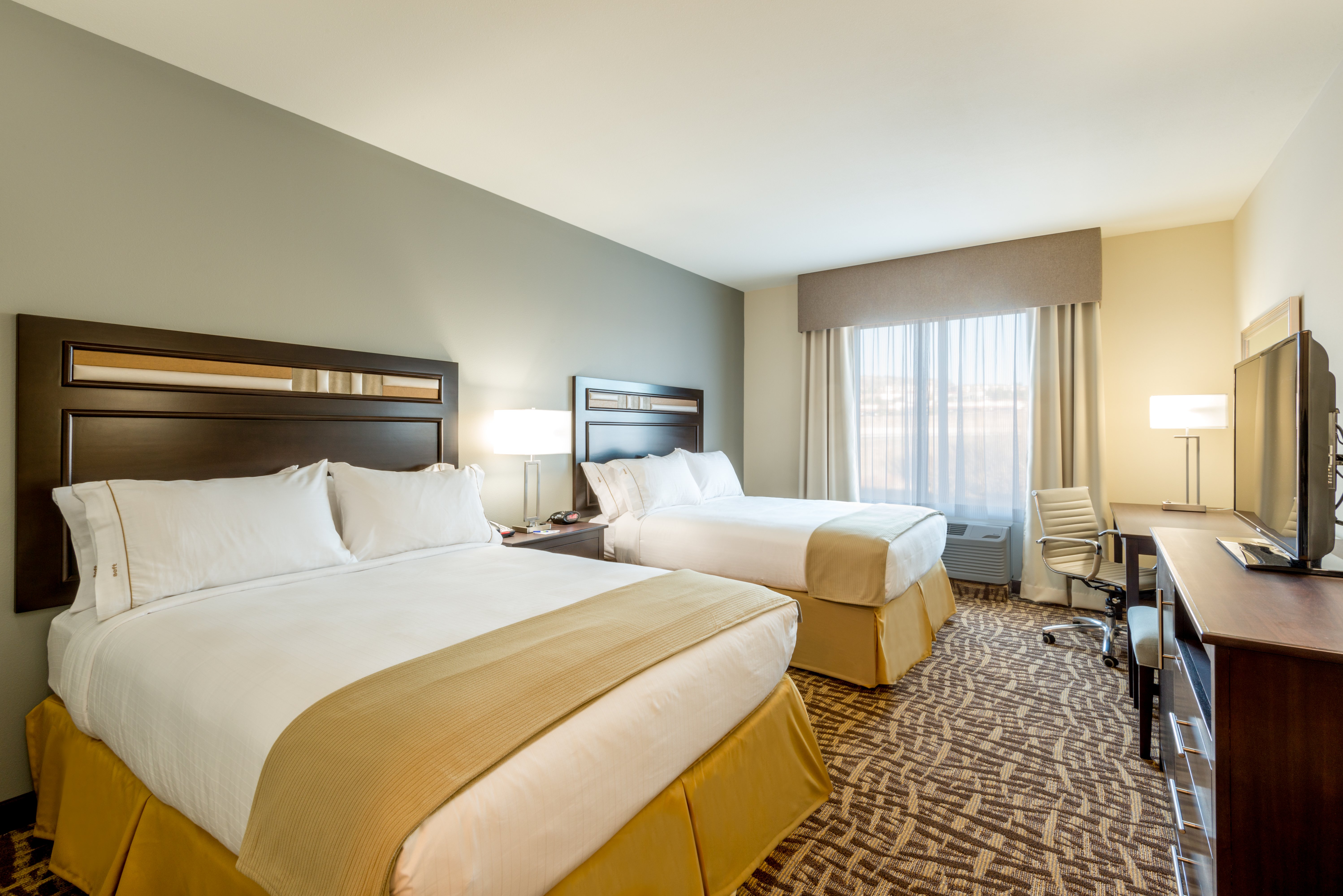 Holiday Inn Express & Suites Denver South - Castle Rock, an Ihg Hotel