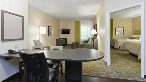 Candlewood Suites Grove City - Outlet Center Hoteles en Municipio de Springfield