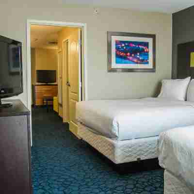 Holiday Inn Express & Suites Jackson Rooms