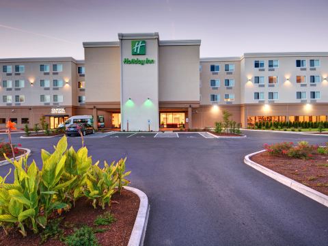 ホリデイ イン セーラム  IHG ホテル