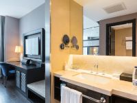 桔子水晶上海国际旅游度假区川沙酒店 - 高级大床房