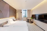 IU Hotel (Chongqing Liangjiang New District Shuitu High-tech Park) 충칭 시티직업대학 주변 호텔