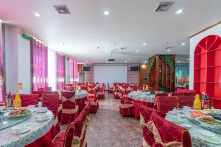 Jin De Hotel Отели в г. Лунчжоу