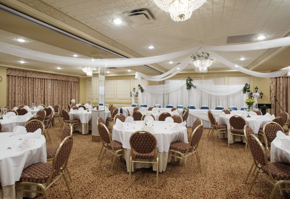 라마다 바이 윈덤 호텔 외관