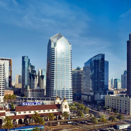 Residence Inn San Diego Downtown/Bayfront Отели рядом с достопримечательностью «Торговый центр Seaport Village»