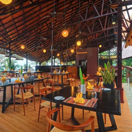 Borneo Eagle Resort