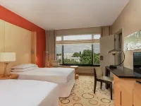 Sheraton Berlin Grand Hotel Esplanade Các khách sạn ở Berlin