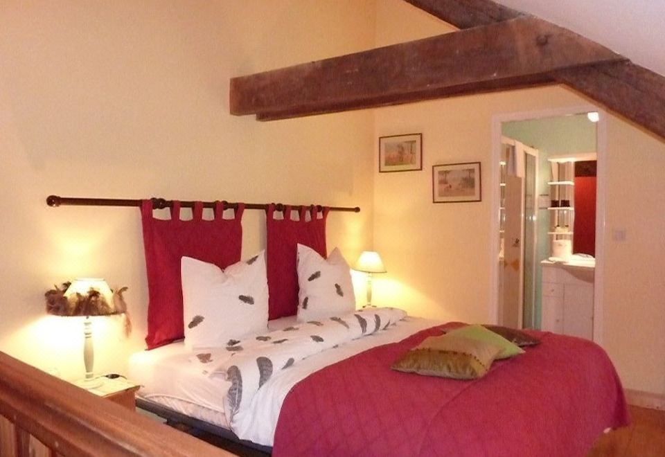 Cote Jardin Chez Lorette - Housity