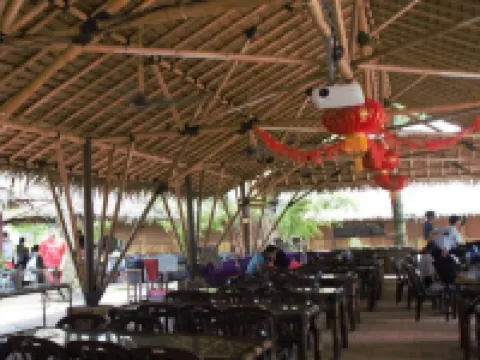 Tadom Hill Resorts Hotel di Tanjung Dua Belas