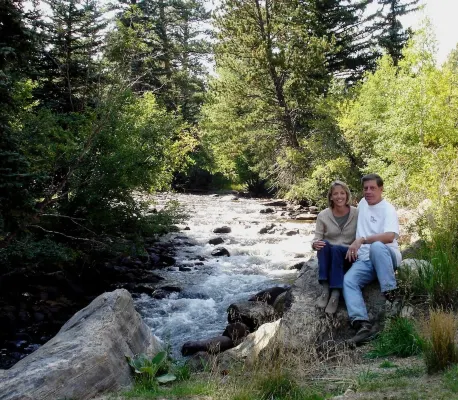 Swiftcurrent Lodge - Gasthöfe