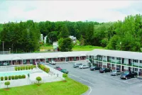 Pilgrim Inn Hotels in Lee