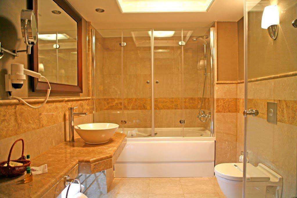CK Farabi Hotel