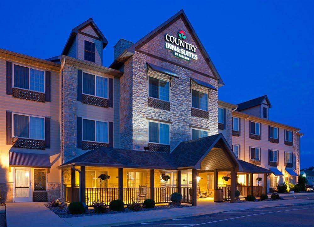 Country Inn & Suites by Radisson, Green Bay North, WI