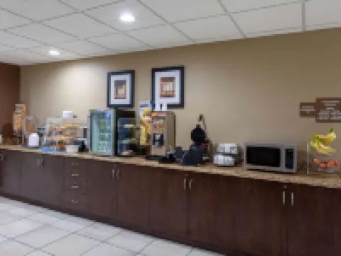 Microtel Inn & Suites by Wyndham Columbia/at Fort Jackson Hotels in Columbia