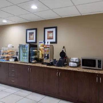 Microtel Inn & Suites by Wyndham Columbia/at Fort Jackson