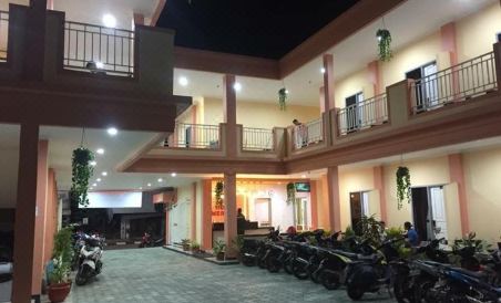 Hotel Merpati - Housity
