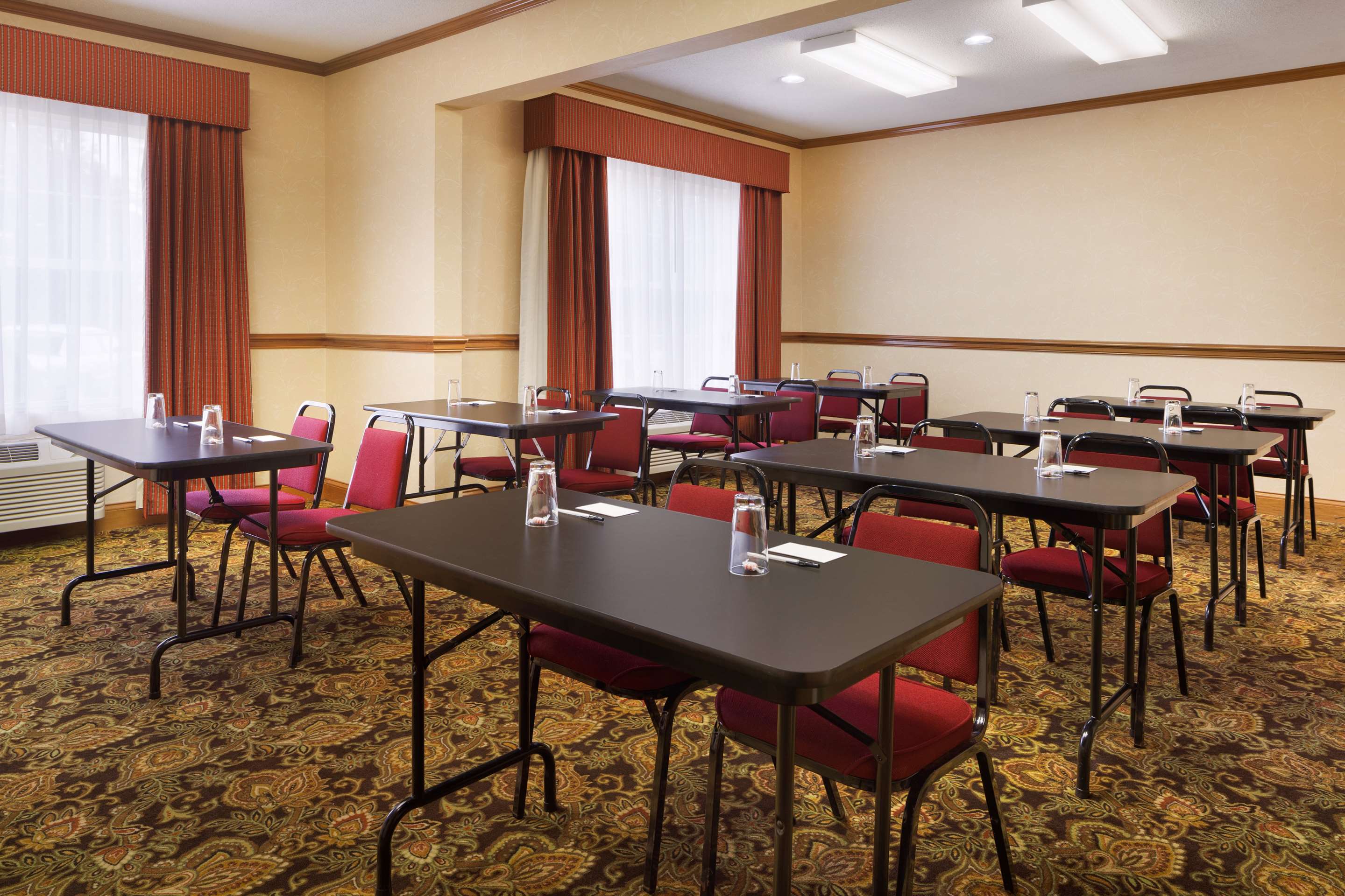 Country Inn & Suites by Radisson, Macedonia, Oh