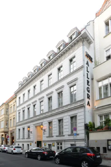 TOP martas Hotel Allegra Berlin Отели рядом с достопримечательностью «Рейхстаг»