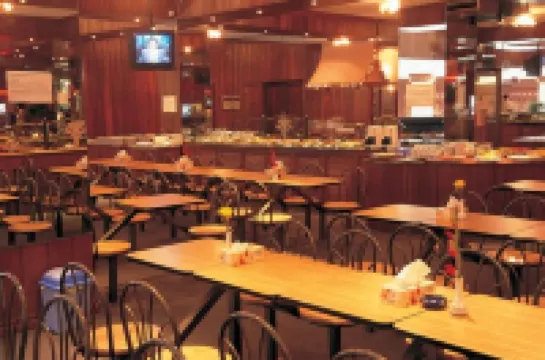 Yuzana Hotel Hotels in Kamayut