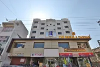 Hotel the Grand Bansi
