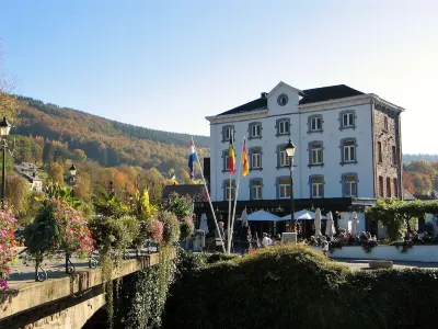 Le Baron Apartments Hotels near Toren Abdijkerk Stavelot