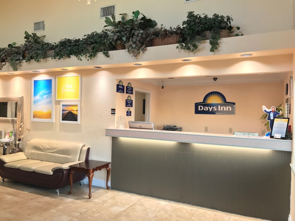 Days Inn by Wyndham San Antonio Airport