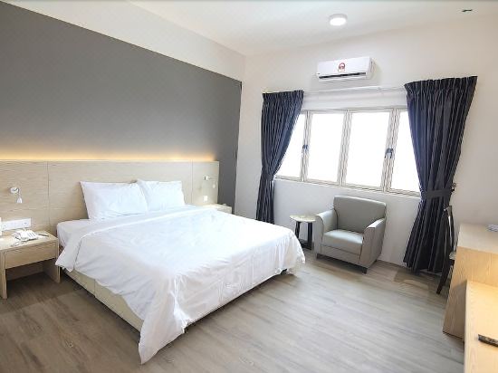 Summit Signature Hotel Batu Pahat Simpang Kanan Updated 2021 Price Reviews Trip Com