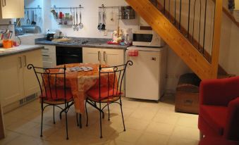 Le Biscottage