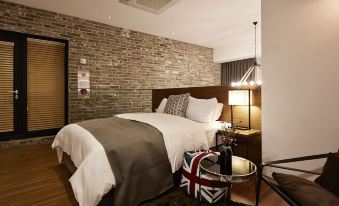 Raon Hotel - Housity