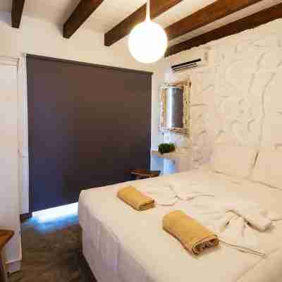 Lindos Seastone Villas Rooms