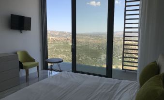 Mountain Villa with Golf Club
