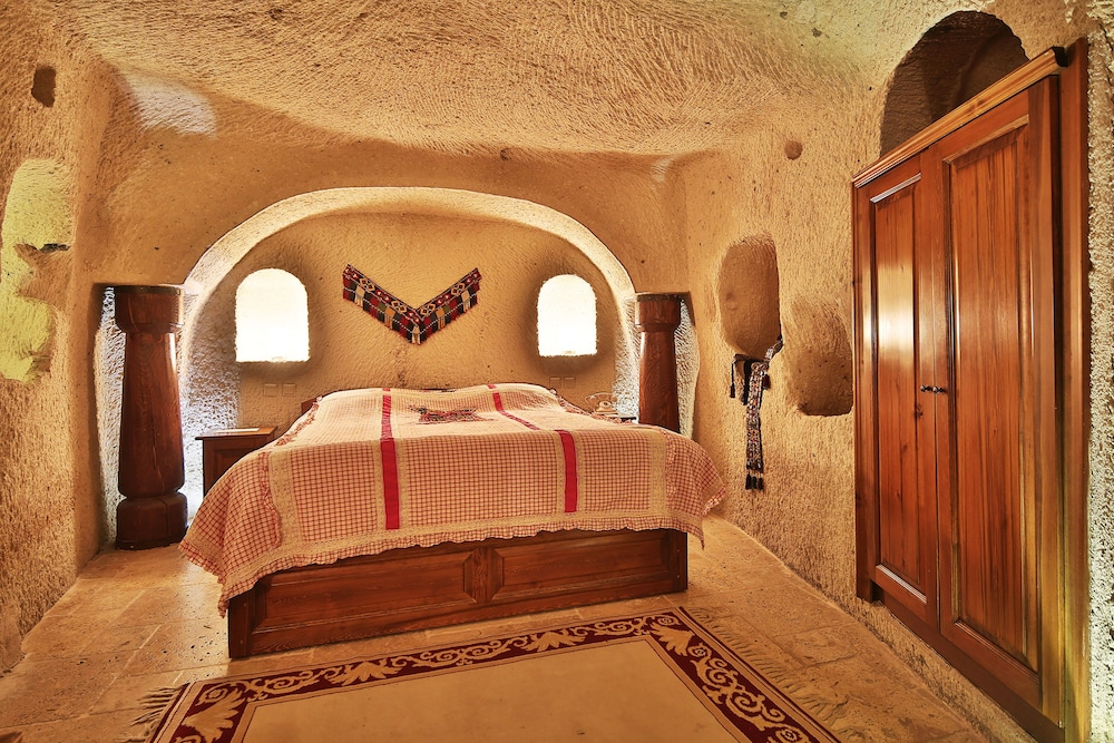 Cappadocia Cave Suites