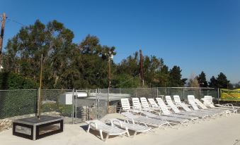 Freedom Acres Lifestyle (Swinger) Resorts - Adults Only, San Bernardino