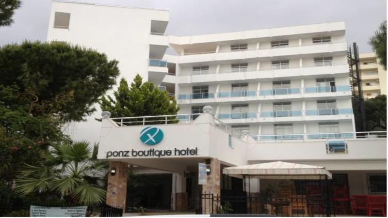 Ponz Hotel