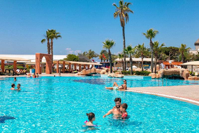 Maritim Pine Beach Resort Belek