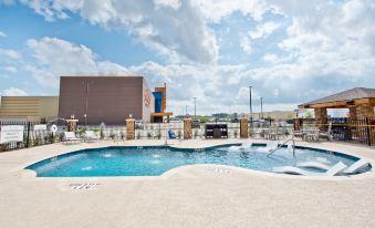 Staybridge Suites Houston - Humble Beltway 8 E