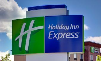 Holiday Inn Express & Suites Dearborn SW - Detroit Area