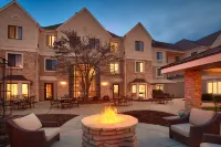 Staybridge Suites Peoria-Downtown