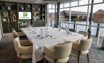 Holiday Inn Ellesmere Port - Cheshire Oaks