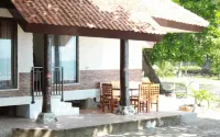 Pondok Pantai Tambang Ayam 3K - Villas