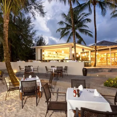 X10 Khaolak Resort Отели рядом с достопримечательностью «Мемориал Цунами»