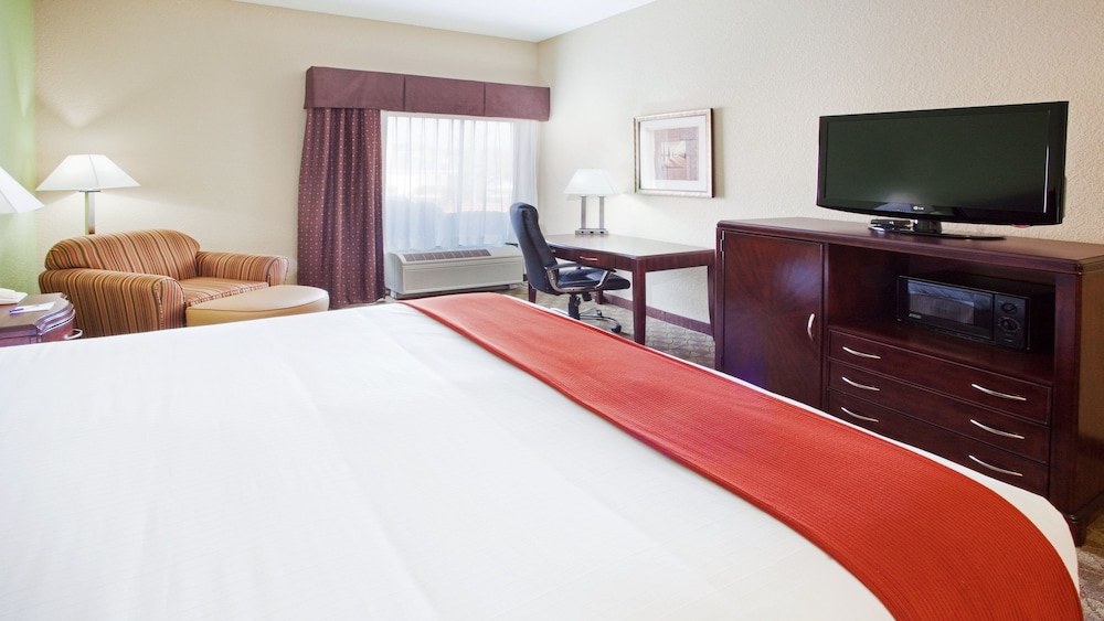 Holiday Inn Express Peachtree Corners-Norcross, an Ihg Hotel