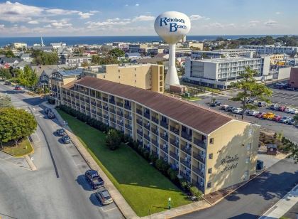 The Breakers Hotel & Suites