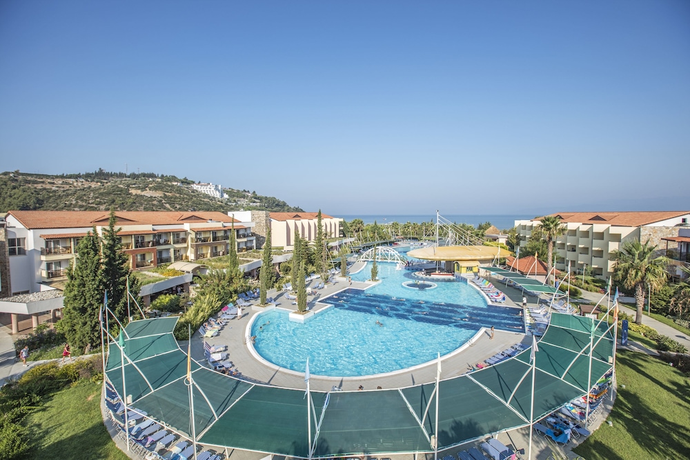 Aqua Fantasy Aquapark Hotel & Spa - All Inclusive