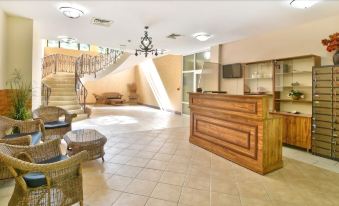 Estreya Residence