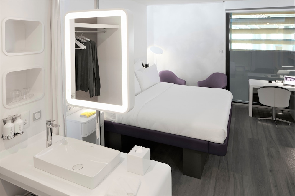 YOTEL Istanbul Airport Landside