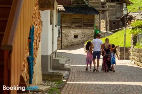 卡斯特爾皮耶特拉露營地