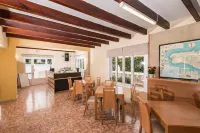 Hotel Madrid Hotels in Cala Blanca