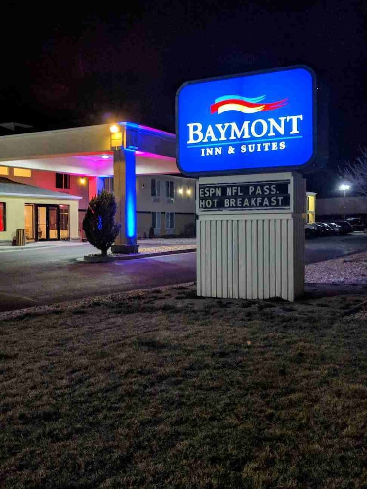 Baymont by Wyndham Limon